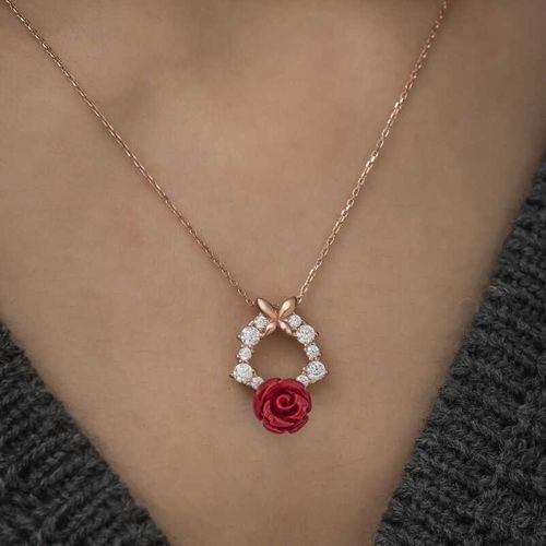 ​​Lucky Life 925 Ayar Gumuss  Rose Kırmızı Gül Kolye