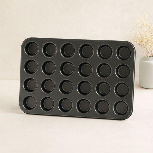 24 Gözlü Metal Muffin Kek Kalıbı Siyah