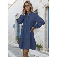 Kadın Uzun Kollu Yakadan Bağcıklı Fırfırlı Keten Mini Elbise