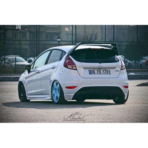Ford Fiesta Uyumlu Rs Spoiler (Fiber)