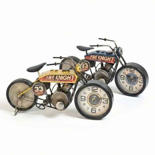 Yarış Motoru Tasarımlı Masaüstü Saat