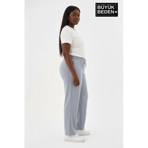 Kadın Büyük Beden Rahat Kesim Paça Reçmeli İnce Eşofman Altı SPR26EAK952