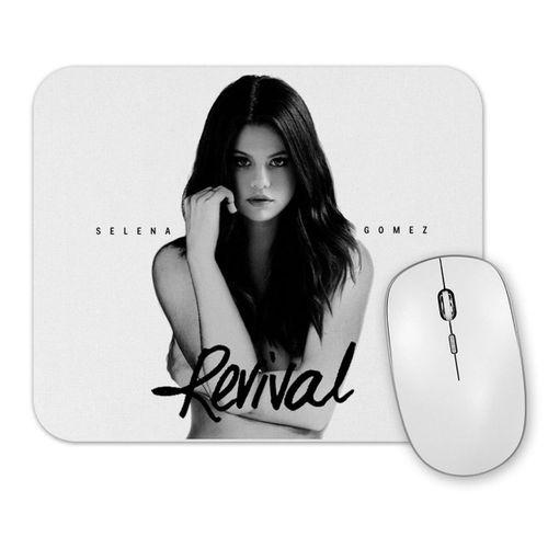 Selena Gomez Mouse Pad