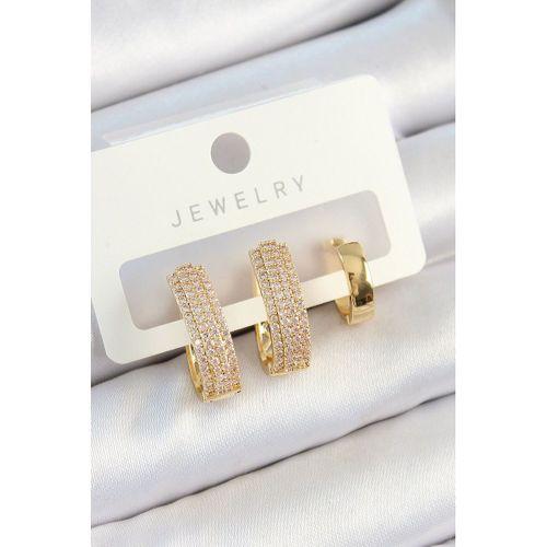 Pirinç Zirkon Taşlı Damla Model Gold Renk 3'lü Çift Kadın Küpe Set