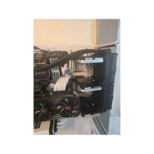 Thermaltake Core P3 Radyatör 3.5 HDD Montajı (Bu ürün Sadece Plastik parçadır - Almadan Önce Soru Sorabilirsiniz)