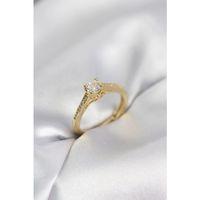 Tek Taş Gold Renk Zirkon Taşlı Model Kadın Yüzük