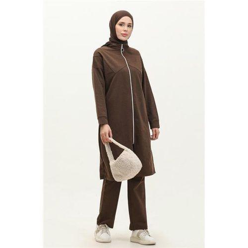 Göğüsten Detaylı Fermuarlı Sade Basic Eşofman Spor İkili Takım - 03063.028 - Kahverengi
