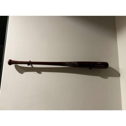 Yatay ve Minimal Beyzbol Sopası Tutucu (Bu ürün Sadece Plastik parçadır - Almadan Önce Soru Sorabilirsiniz)