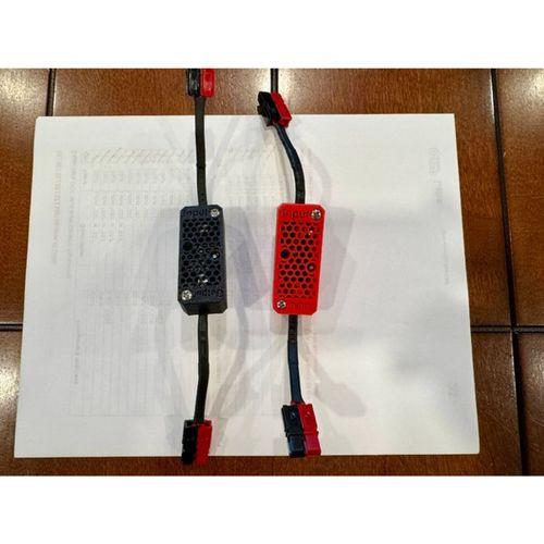 LM2596 Giriş ve Çıkış Etiketli Kutu 3D Baskı (Bu ürün Sadece Plastik parçadır - Almadan Önce Soru Sorabilirsiniz)