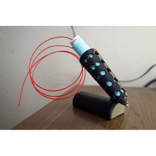 Scrib3d P1 için Tasarlanmış Şık ve Fonksiyonel 3D Kalem Tutucu - Model No: 6898834
