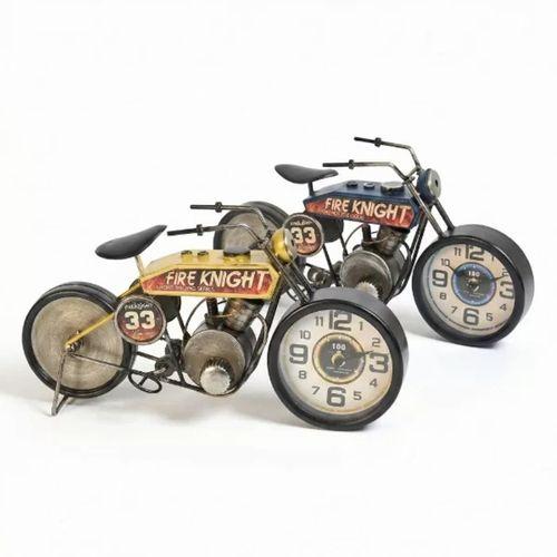 Yarış Motoru Tasarımlı Masaüstü Saat