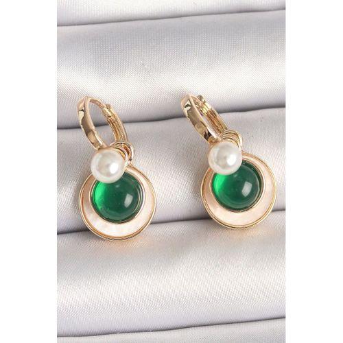 Pirinç Gold Renk Beyaz Yeşil Sallantı Mineli Kadın Küpe