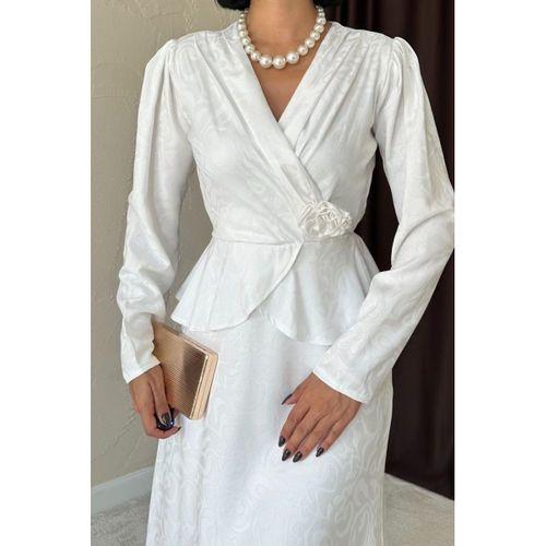 Ekru Pile Detaylı Kruvaze Elbise