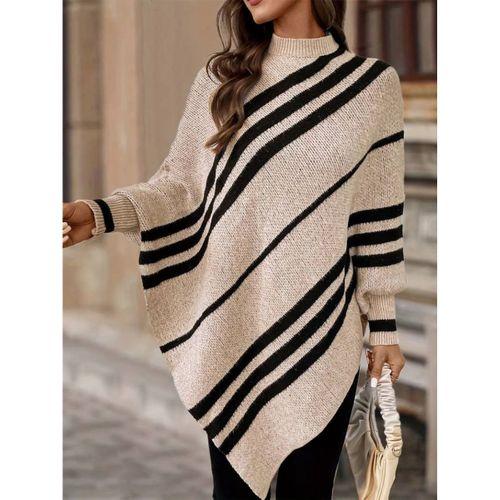 Kadın Uzun Yarasa Kollu Yüksek Boyunlu Asimetrik Kesim Triko Pelerin Kazak