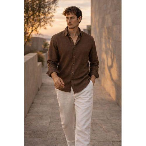 Nefes Alabilir Yarım Oversize Müslin Kumaş Uzun Kol Yakalı Erkek Gömlek - Kahve