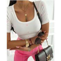 Kadın Kalp Nakışlı Kare Yaka Bluz