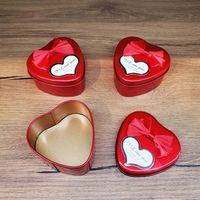 Kırmızı Metal Kalp Hediye Kutusu