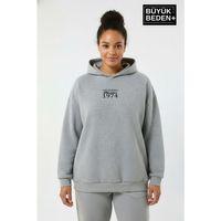 Kadın Büyük Beden California 1974 Baskılı Kapüşonlu ince Sweat – Rahat Kalıp Hoodie SPR26BSWK965