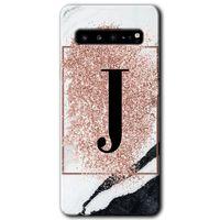 Samsung Galaxy S10 Plus Kılıf HD Desen Baskı Arka Kapak + TemperliCam - Pembe Mermer Desenli J Harf