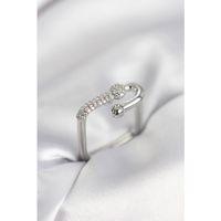 Gümüş Renk Zirkon Taşlı Tifani Model Kare Kadın Yüzük