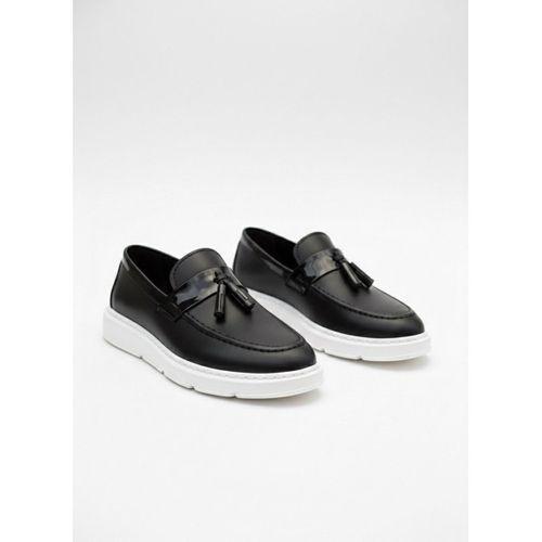 BA0005 Bağcıksız Yüksek Taban Klasik Püsküllü Corcik Erkek Ayakkabı Siyah Beyaz