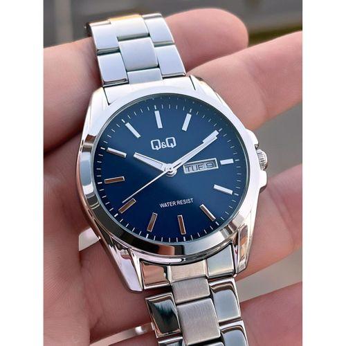 Q&Q Çelik Kordon Takvimli Kadran 2 Yıl Garantili 3 Atm Suya Dayanıklı Erkek Kol Saati QQ.E2001.A2
