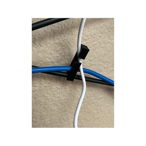 Masa Bar Kablo Tutucu (Bu ürün Sadece Plastik parçadır - Almadan Önce Soru Sorabilirsiniz)