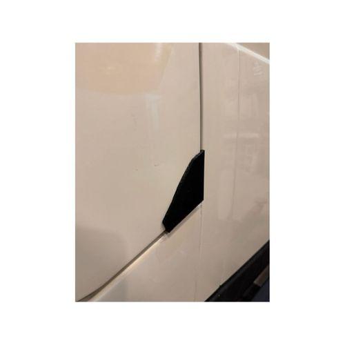 VW Vanagon T3 Kapı Kenar Koruyucu (Bu ürün Sadece Plastik parçadır - Almadan Önce Soru Sorabilirsiniz)