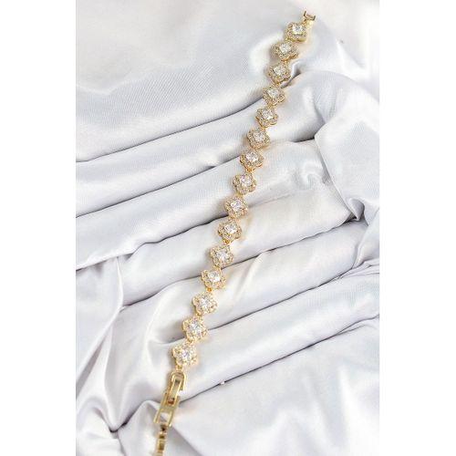 Pirinç Zirkon Taşlı Yonca Baget Model Gold Renk VIP Seri Kadın Bileklik - TJ-BB7510