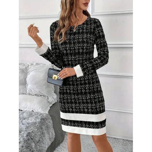 Kadın Uzun Kollu Yuvarlak Yaka Etek Ucu şerit Detaylı Kısa Dokuma Elbise