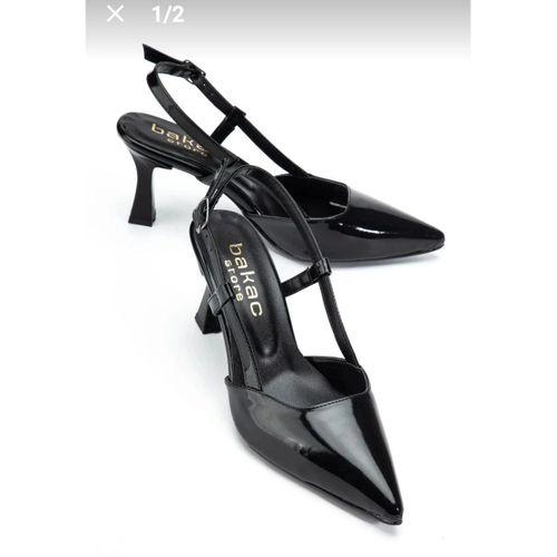 Hoost Siyah Rugan Topuklu Ayakkabı