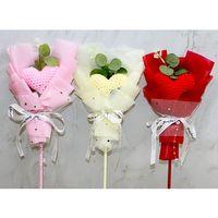 El Örgüsü Kalp Çiçeği Buketi