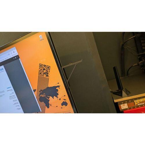 Minimalist HackRF One Montaj Braketi – 3D Baskı Elektronik Aparatı (Bu ürün Sadece Plastik parçadır - Almadan Önce Soru Sorabilirsiniz)