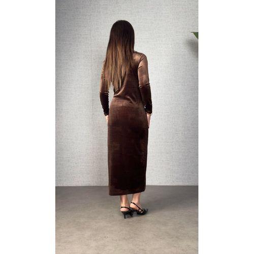 Kadınbalıkçı Yaka Büzgü Ve Taş Işleme Detay Maxi Boy Kadife Elbise