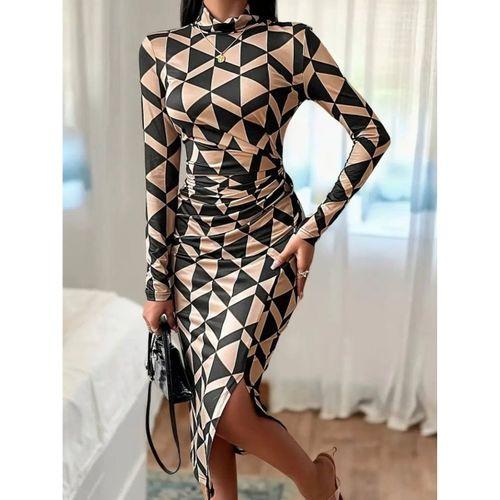 Kadın Uzun Kollu Balıkçı Yaka Yandan Büzgülü Yırtmaçlı Modal Midi Elbise