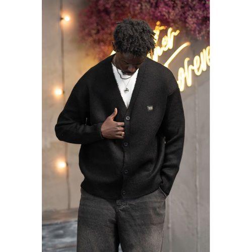 Oversize V Yaka Düğme Kapamalı Salaş Model Hırka