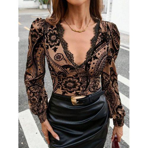 Kadın Uzun Kollu V Dantel Yakalı Modal Bluz