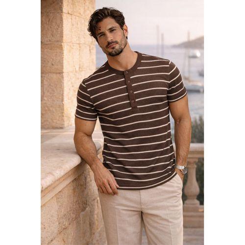 Kristof Pike Kumaş Regular Fit Düğmeli Yaka Kendinden Çizgili T-Shirt - Kahve