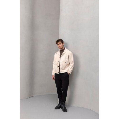 Gaspar Düğmeli Kaşe Ceket Bej  - Fincher Yarım Balıkçı Kazak Kahve - Akira Örme Pike Kumaş Pantolon Siyah