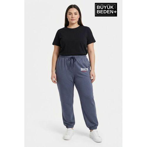 Kadın Büyük Beden BROOKLYN 1970 Baskılı Paça Lastikli Jogger İnce Eşofman Altı SPR26BEAK951-3