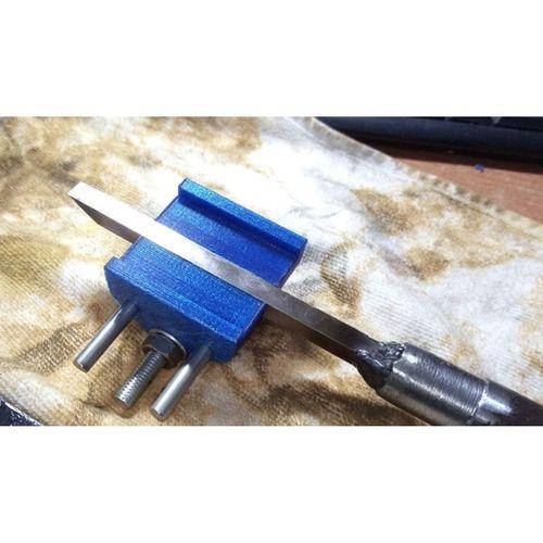 Keski Taşlama Aracı (Bu ürün Sadece Plastik parçadır - Almadan Önce Soru Sorabilirsiniz)