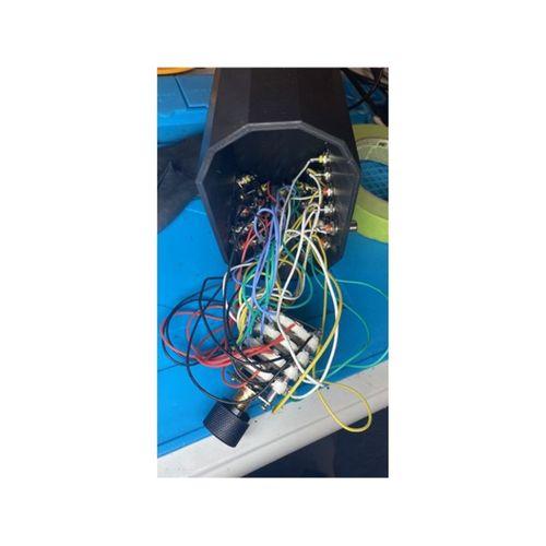 DIY Bileşen AV Switcher Sürüm 1 - 5125318