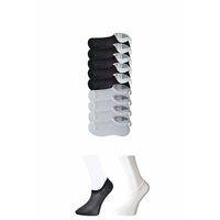 Siyah ve Beyaz Erkek Görünmez Çorap 9 çift
