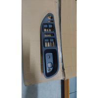 Orjinal Ön Cam Dügmesı Tek Çerçeve Sol Egea 735631478