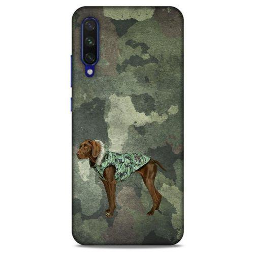 Xiaomi Mi A3 Kılıf Köpek Kıyafetleri (49) Ultra Silikon Kılıf Kamuflaj Mont