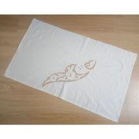 El İşi Beyaz Renkli Nakışlı Runner,Sehpa Örtüsü 57X95Cm