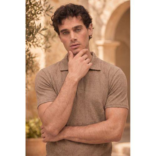 Evenor Kabartma Desenli Polo Yaka Düğmeli Relaxed FitYumuşak İnce Erkek T-Shirt  - Kahve