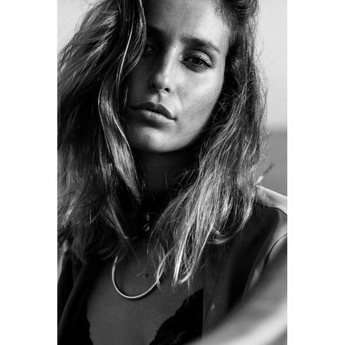 Büyük Halka Detaylı Şık Choker - APFT400