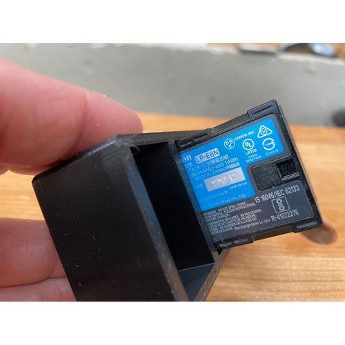 Canon Pil Tutucu - 5135244