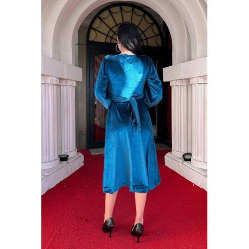 Kadın Uzun Kollu V Yaka Kuşak Dahil Kadife Kumaş Midi Boy Elbise